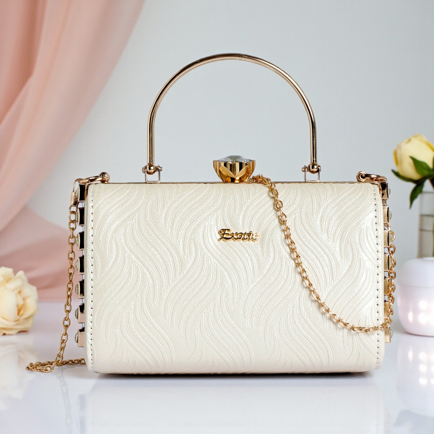Clutch White