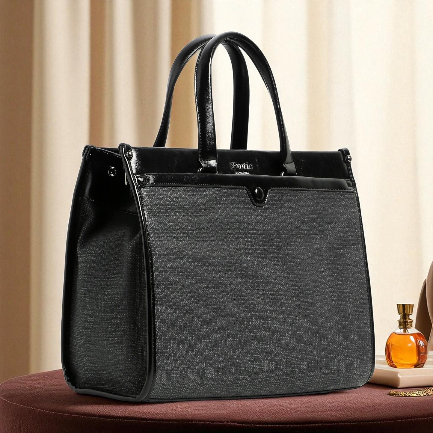 HANDBAG BLACK
