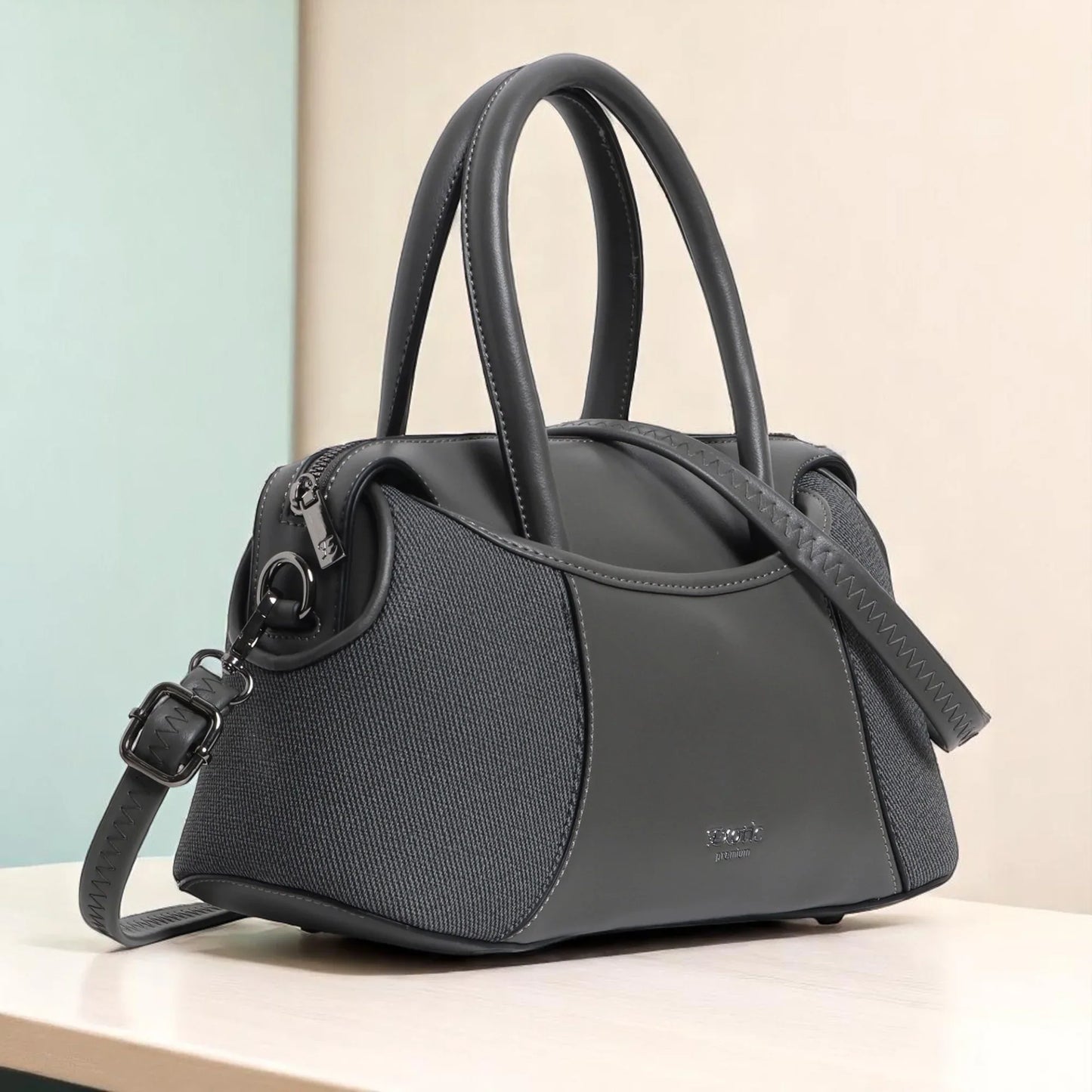 Exotic® Stylish Smart & Sophisticated Ladies Hand & Sling Bag - exoticstore