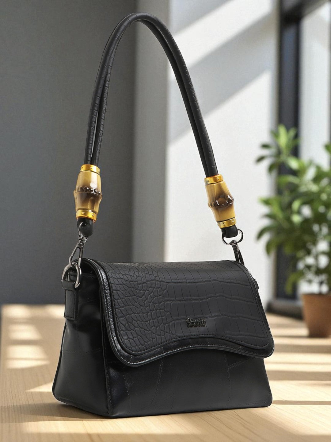 Sling_Bag_Black