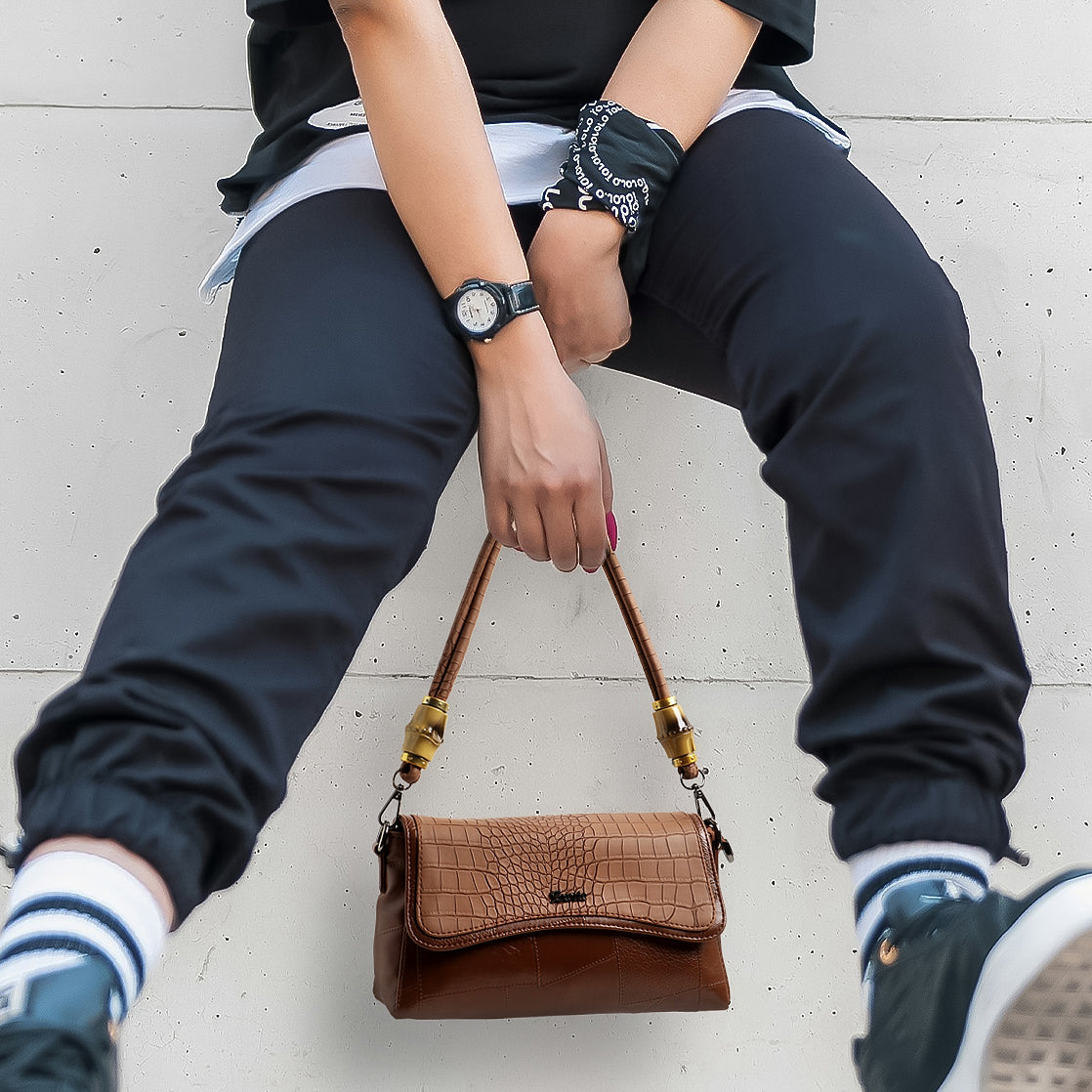 Sling_Bag_Brown