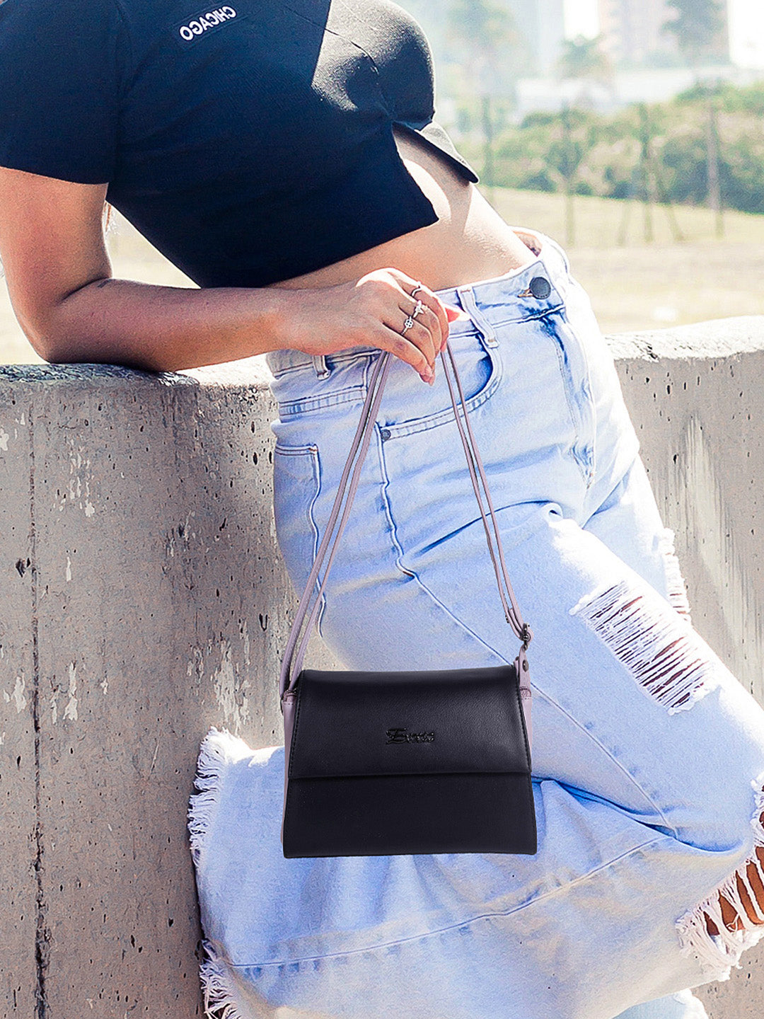 Sling_bag_Black
