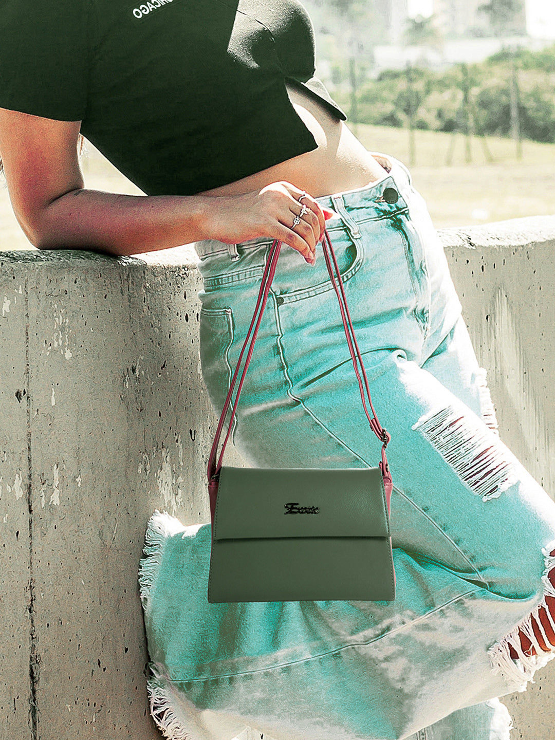 Sling_bag_Green