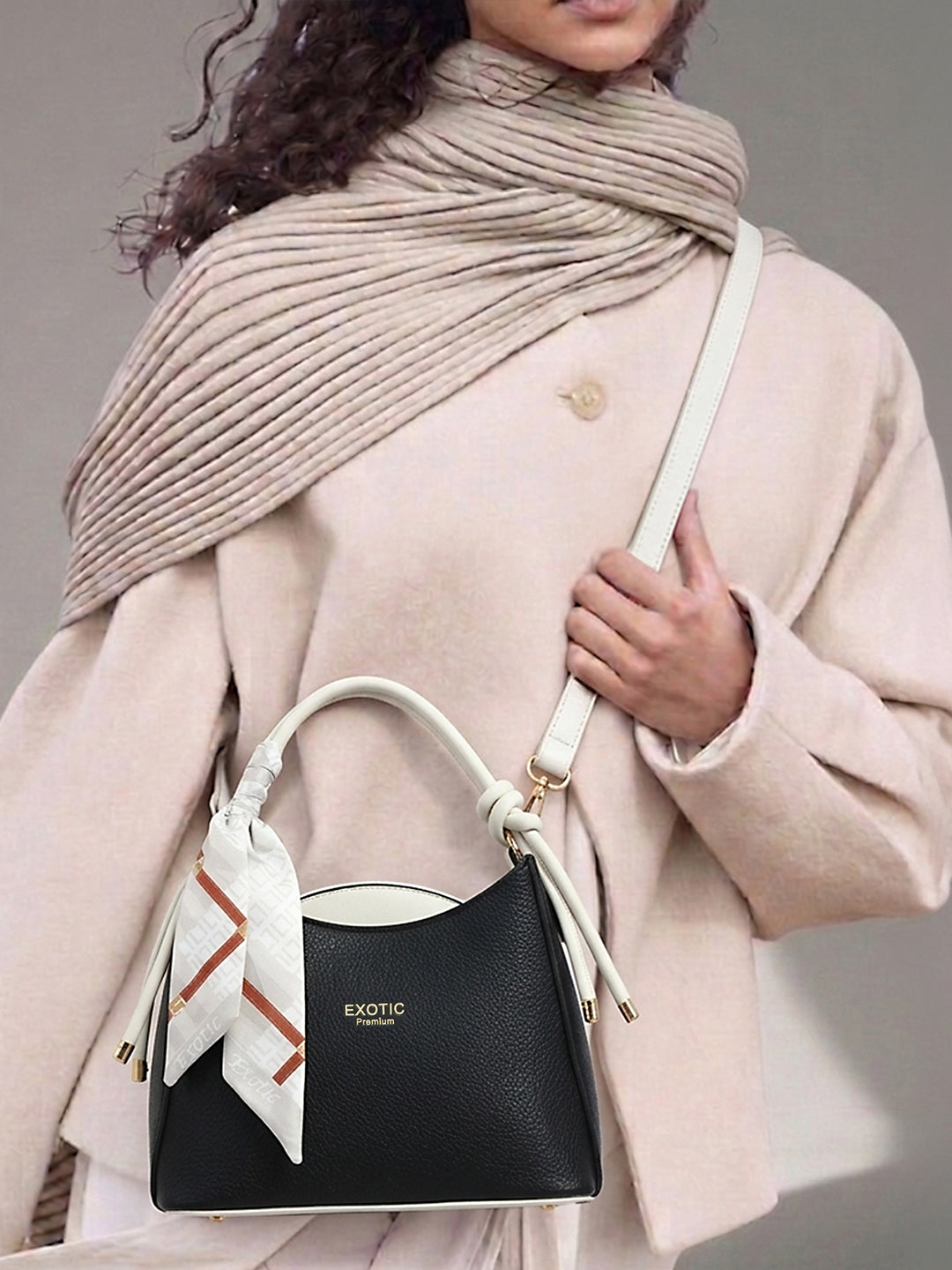 Exotic Elara Knot Hobo Shoulder Bag