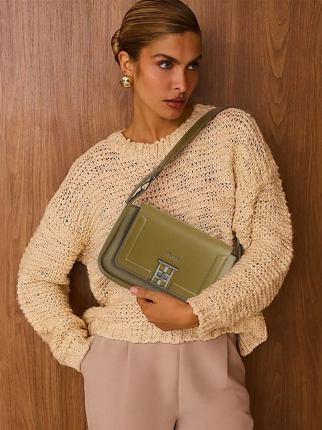 Exotic Ravelle Structured Shoulder Bag for Women