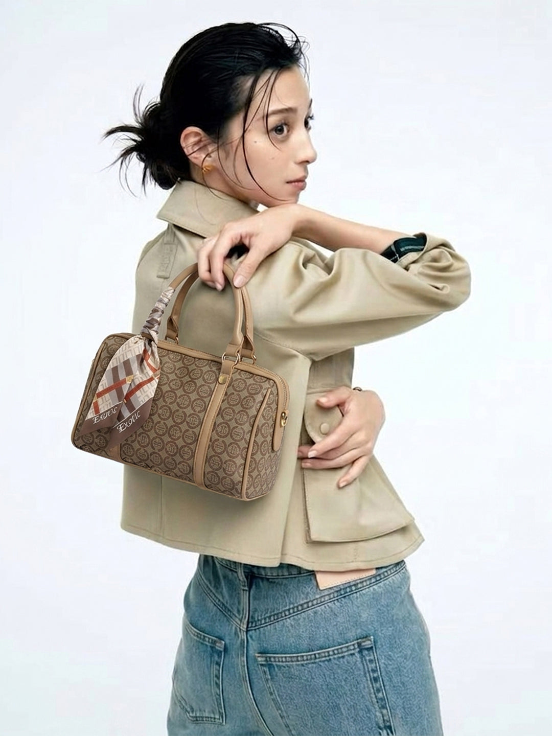 Exotic Monogram Pattern Top Handheld Handbag