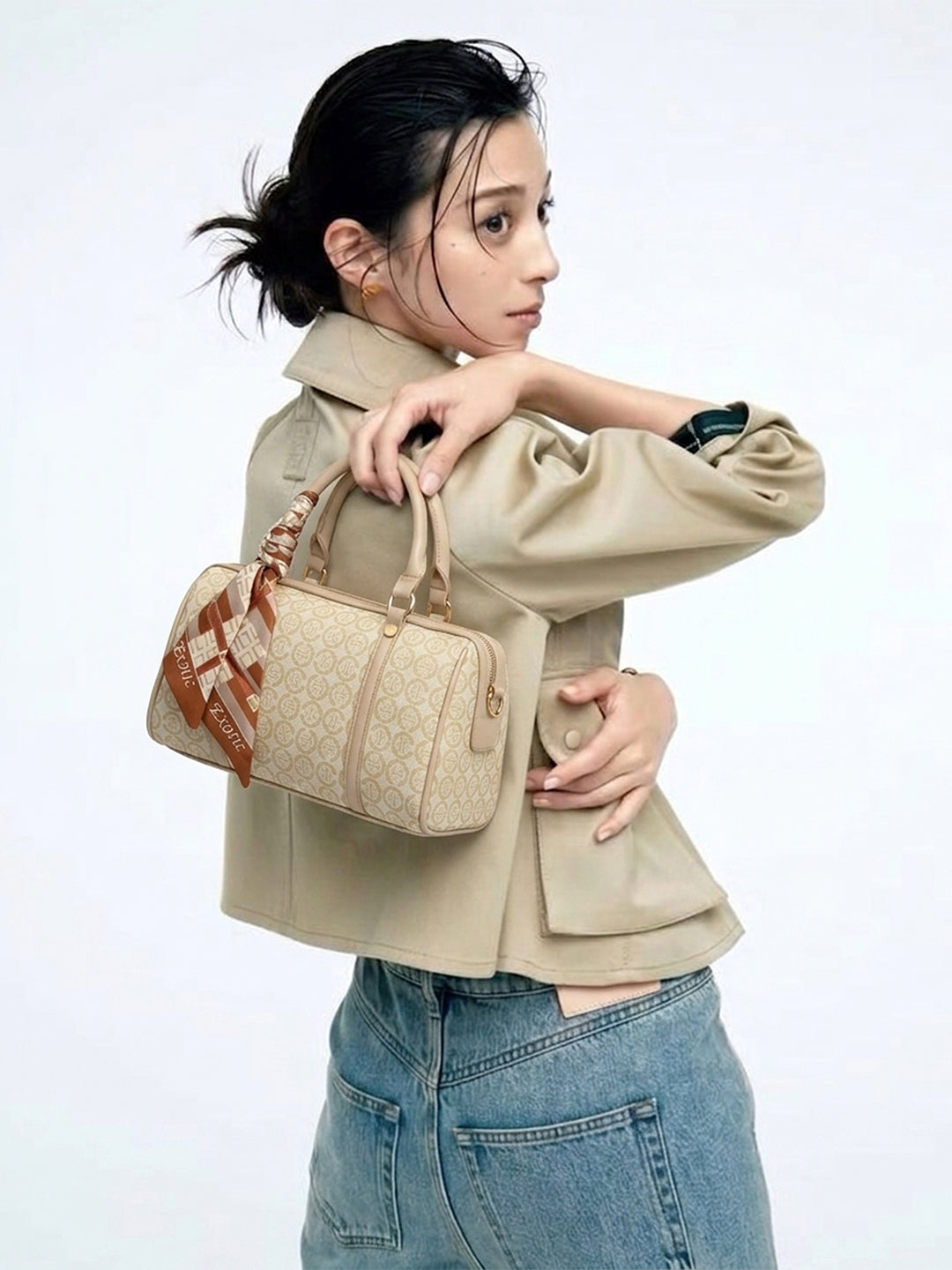 Exotic Monogram Pattern Top Handheld Handbag