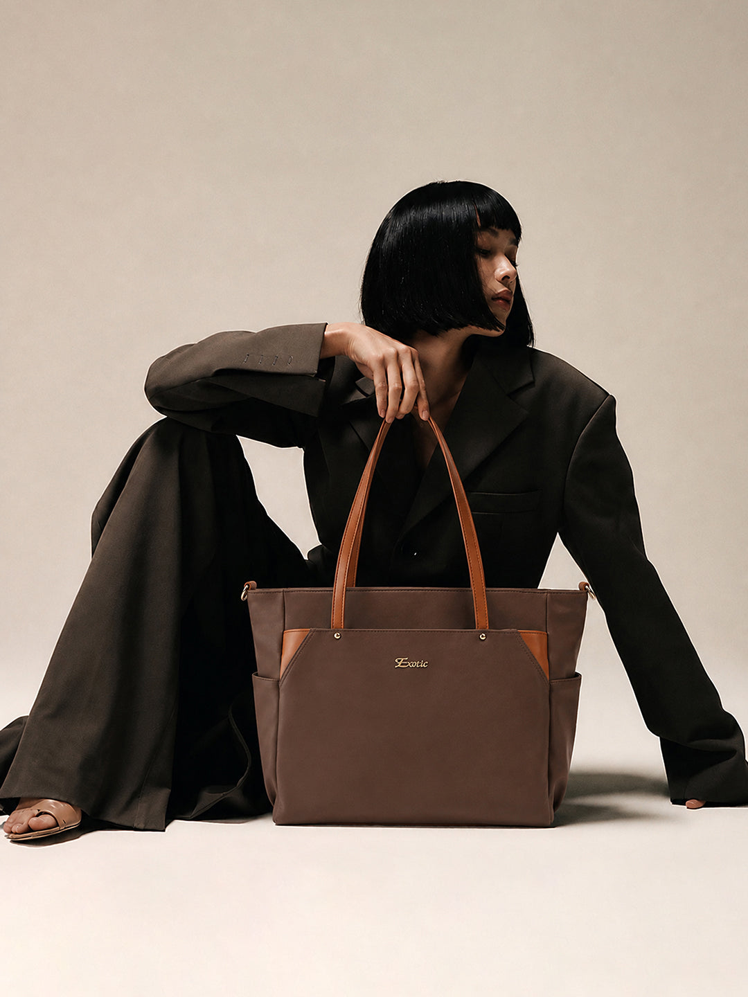 Exotic Women's Tote Bag with Crossbody Strap