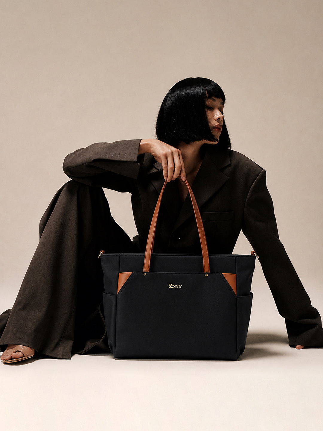 Exotic Women's Tote Bag with Crossbody Strap