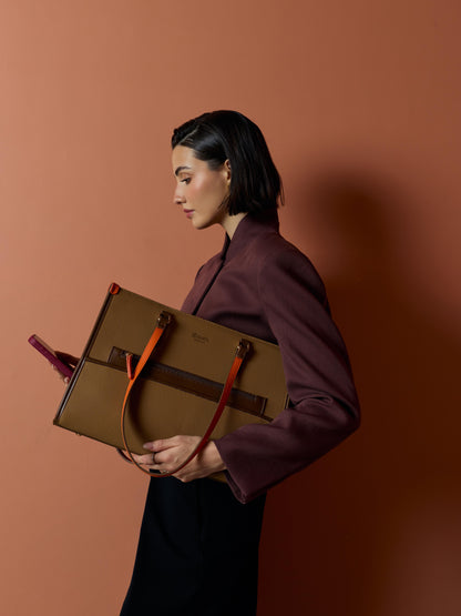 Exotic Aria Tote Handbag with Laptop Compartment