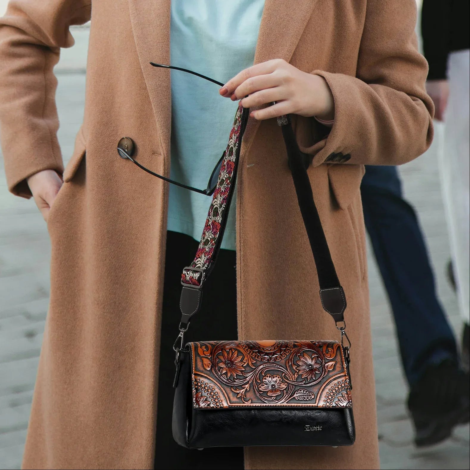 Emboridery Premium shoulder sling bag - exoticstore