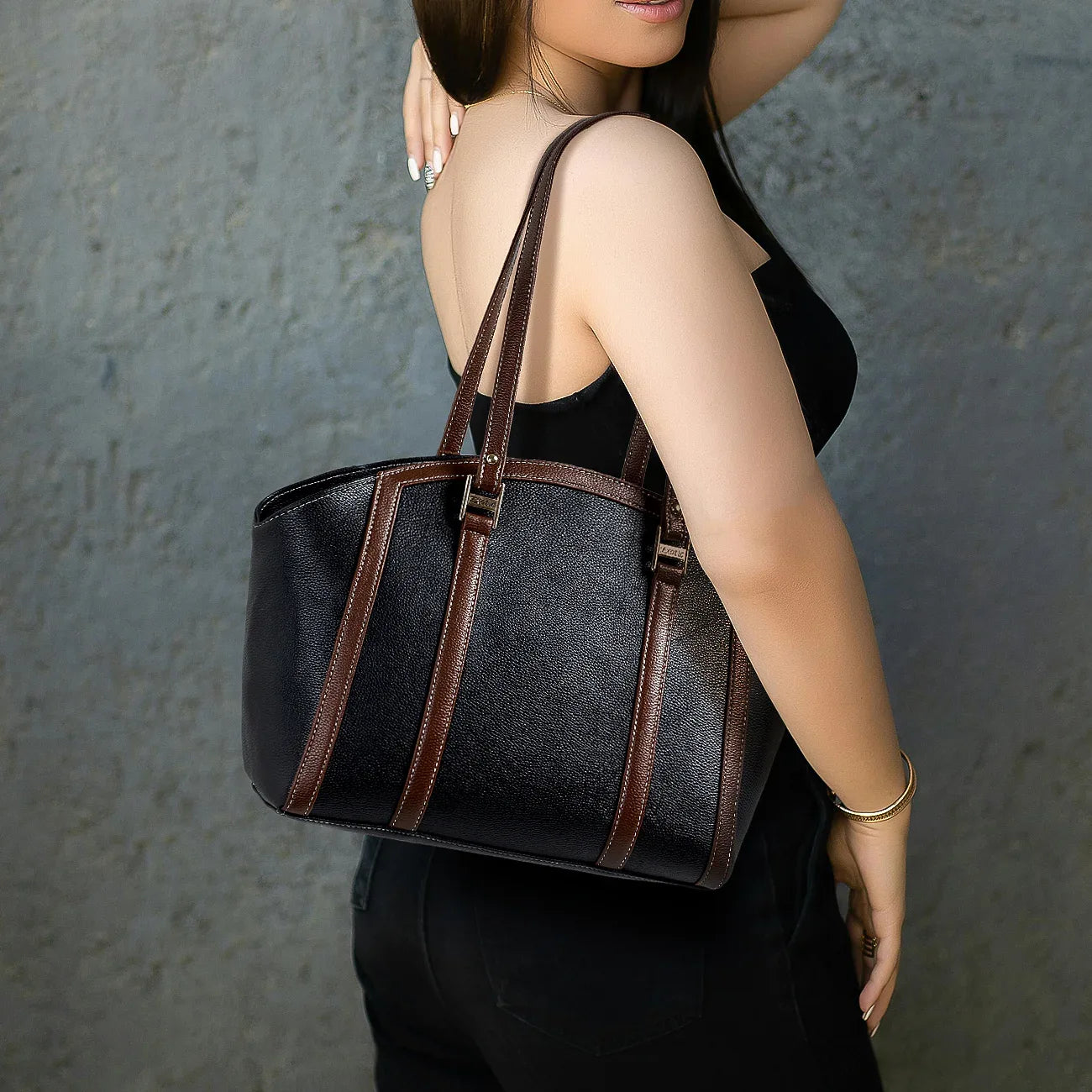 Elegant Dual-Tone Structured Tote Bag - exoticstore