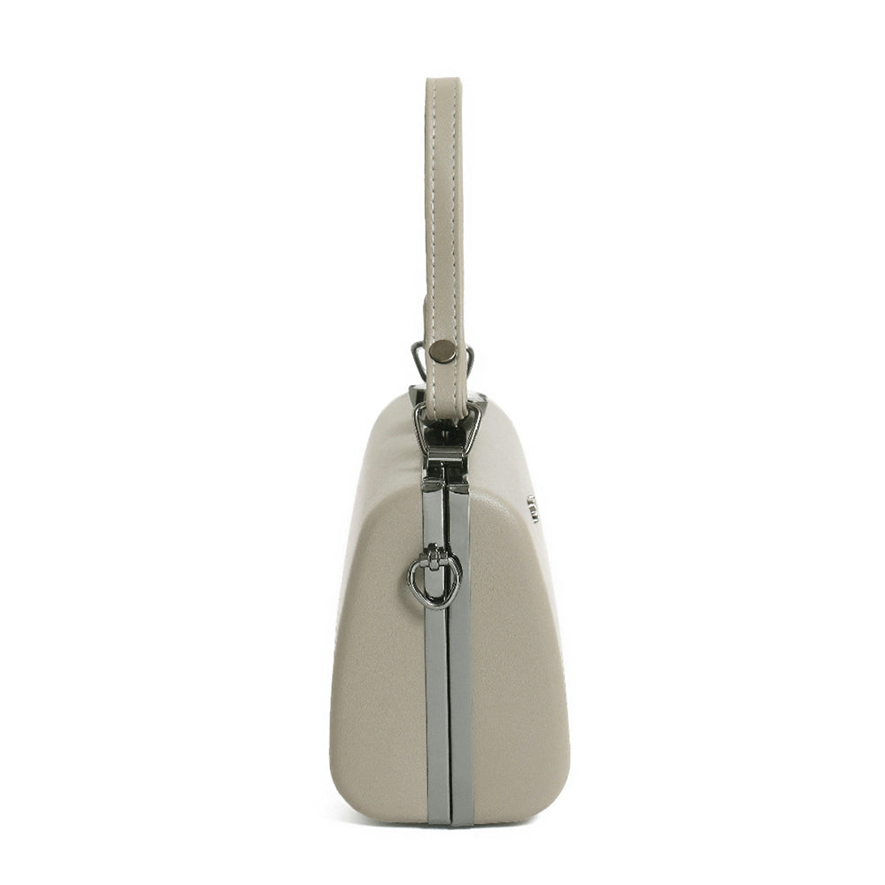 Sling bag White