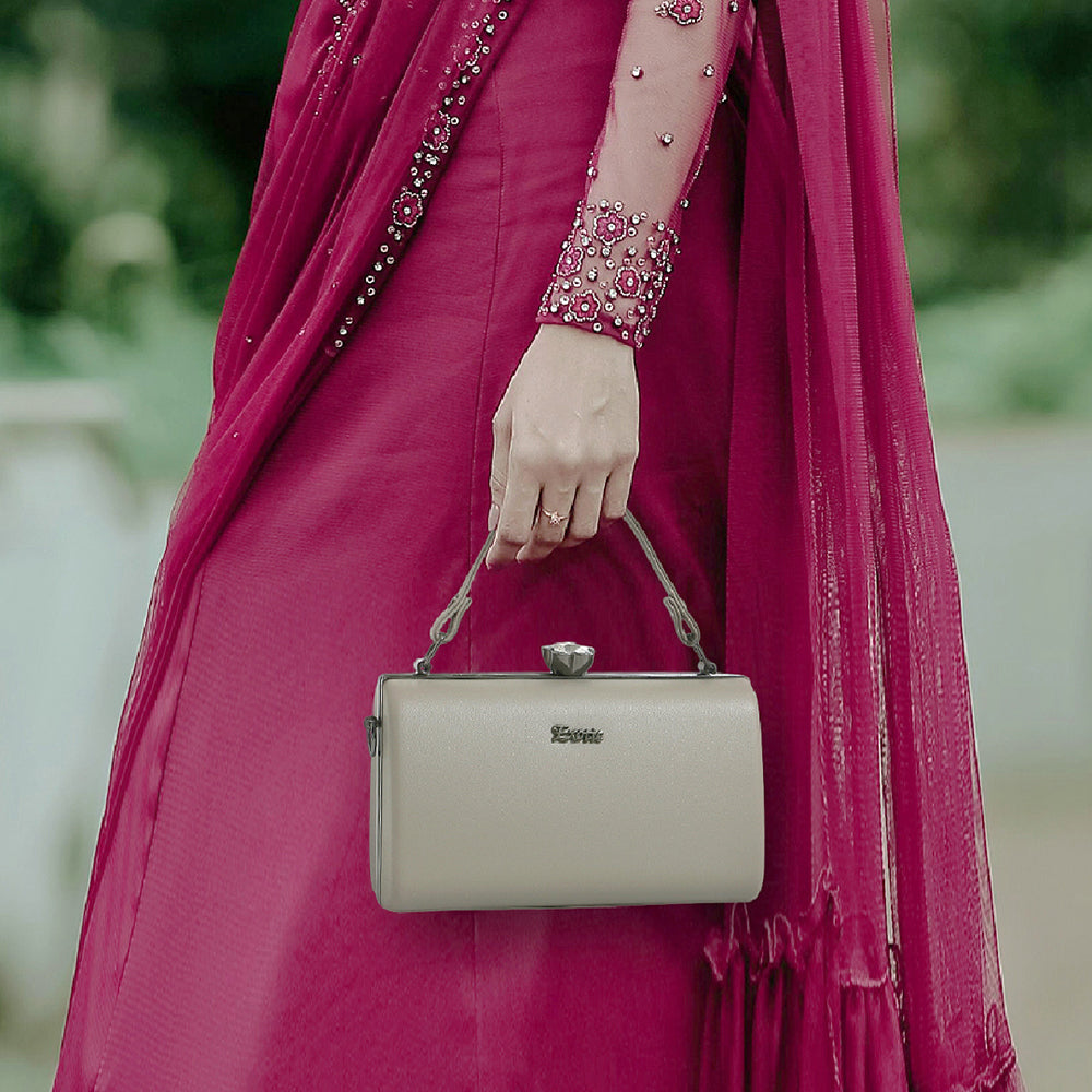 Sling bag White