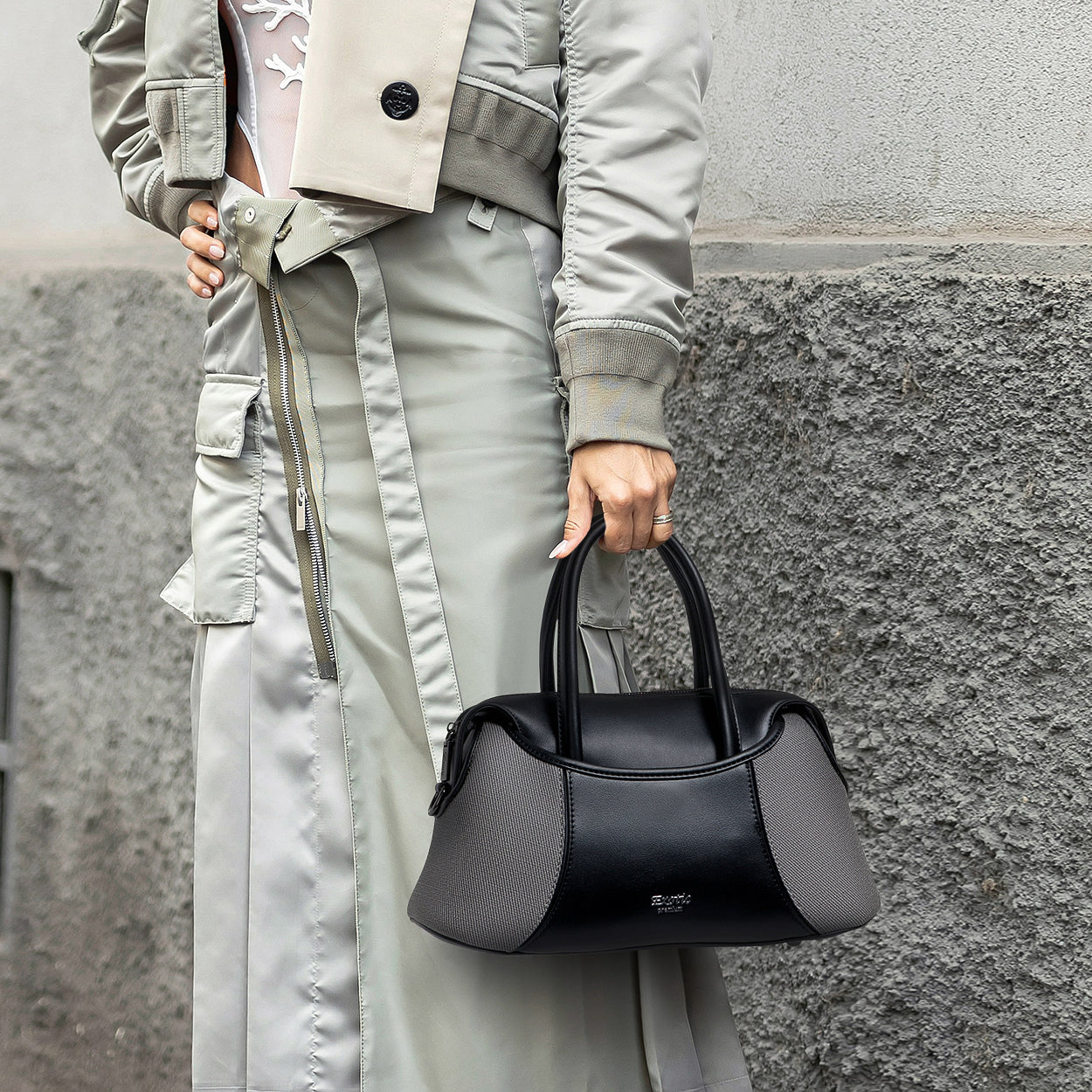 HandBagBlack
