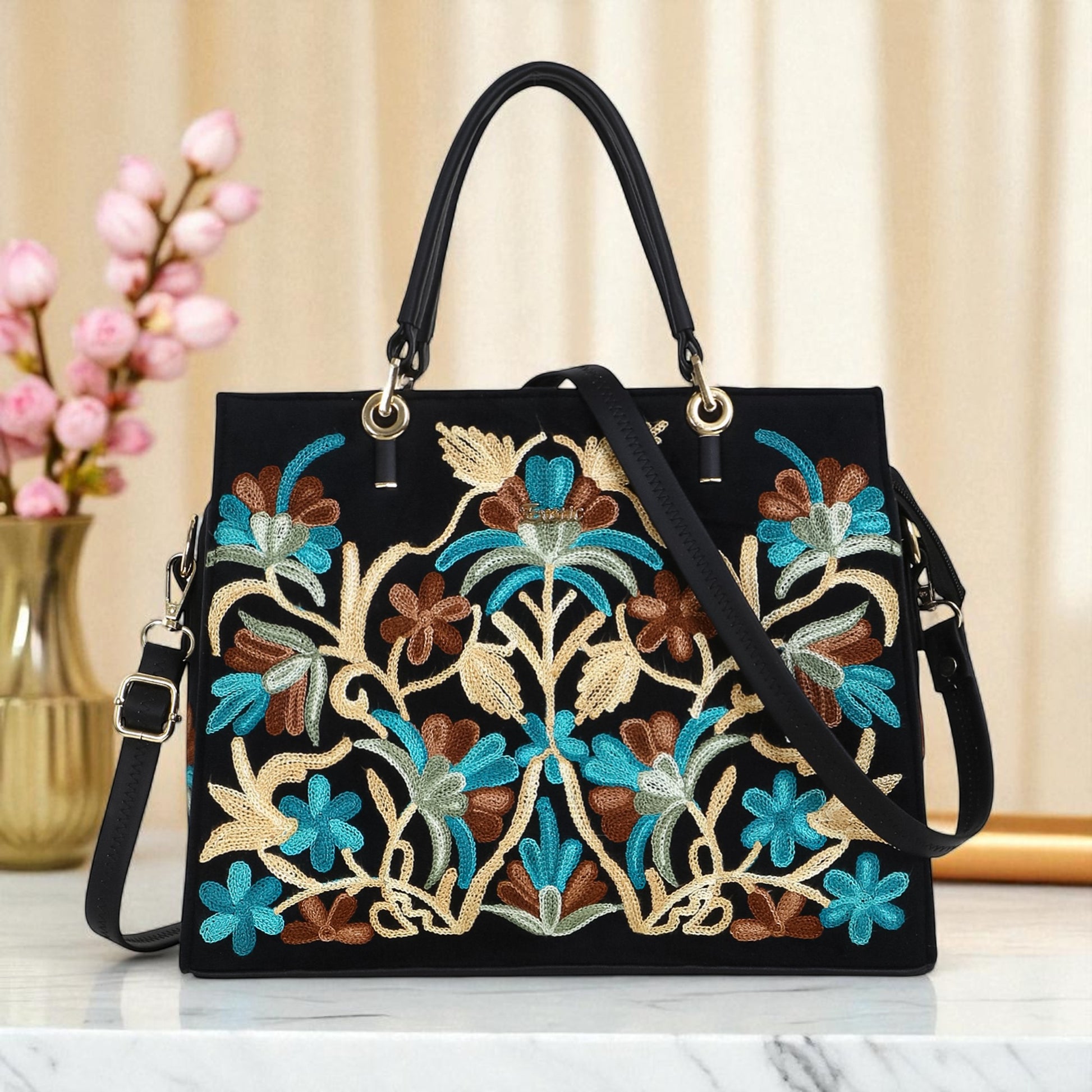 Sling Black