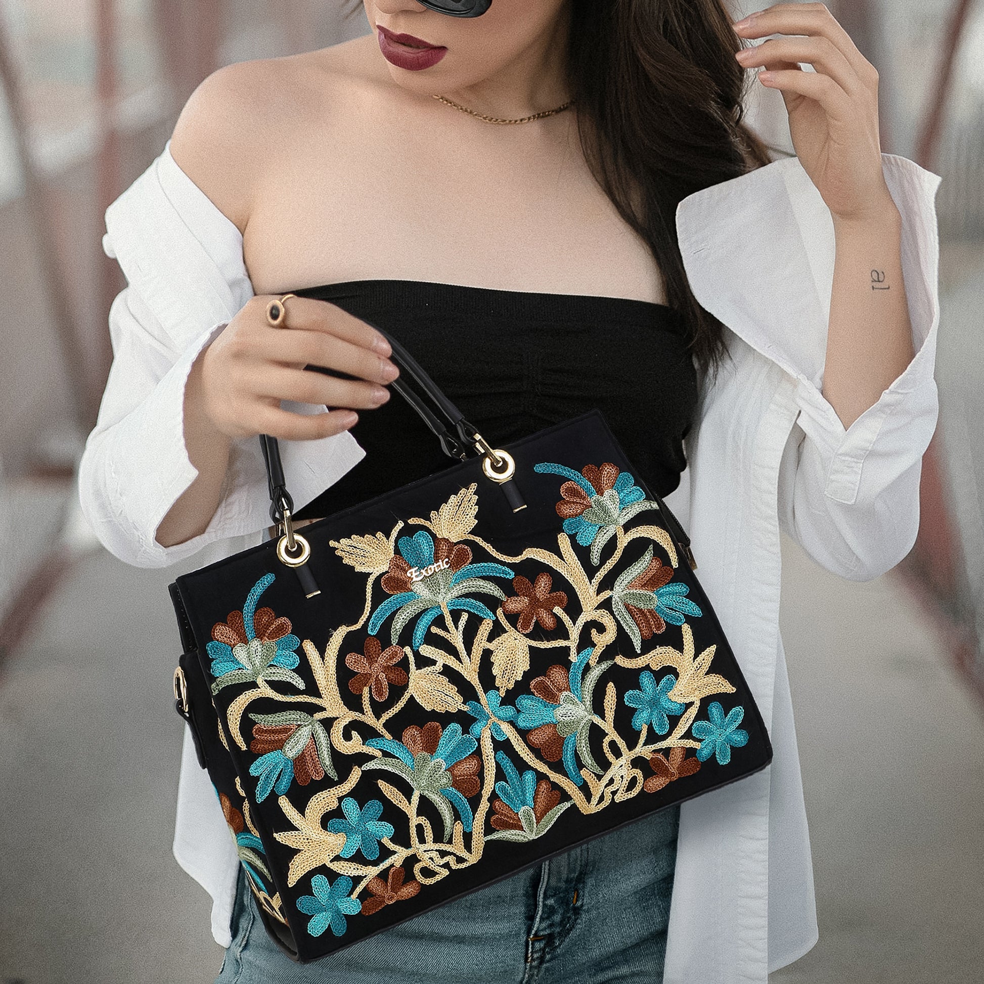 Sling Black