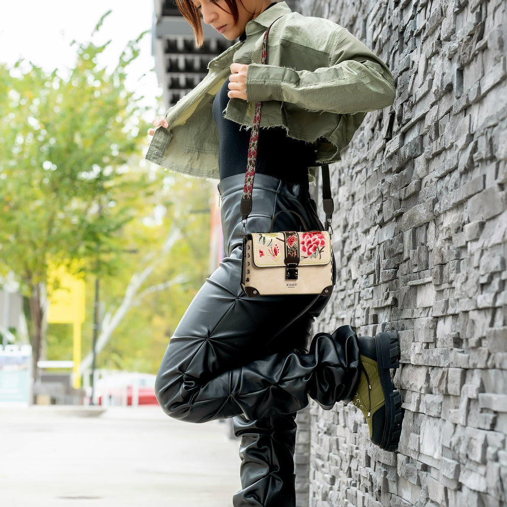 Sling_Bag_Beige