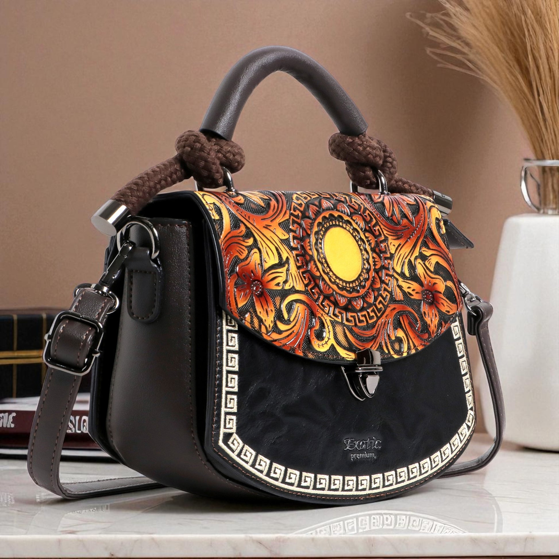 Sling_Bag_Black