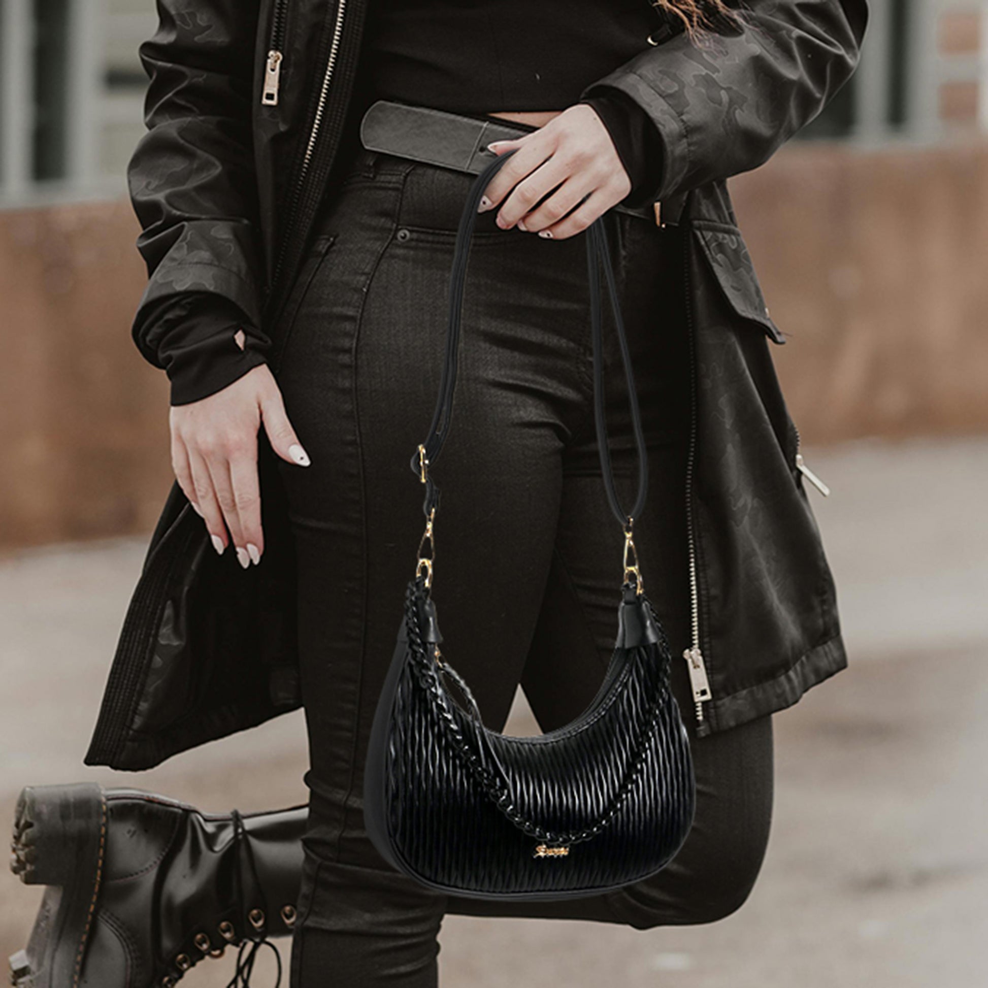 Sling Black