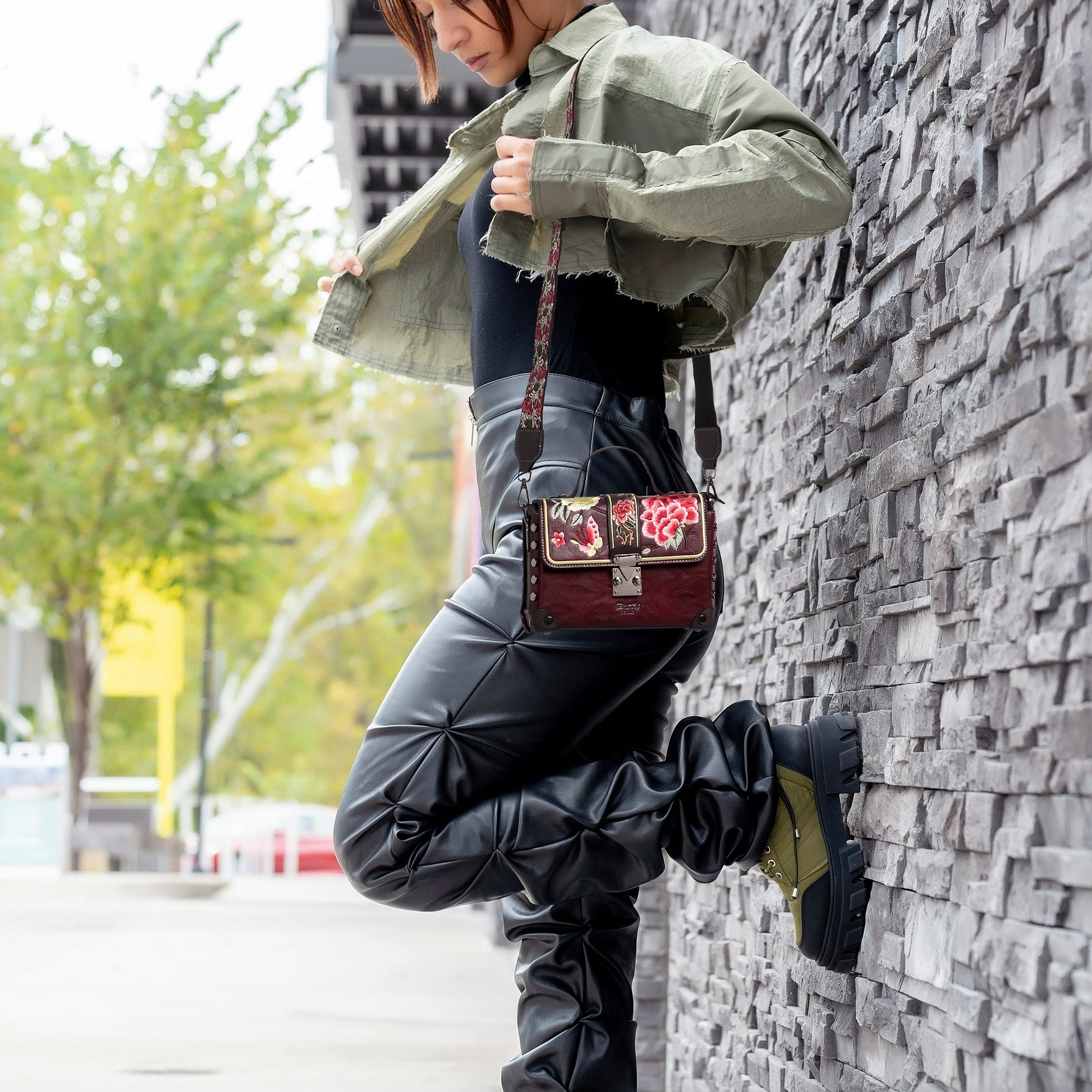 Sling_Bag_Maroon