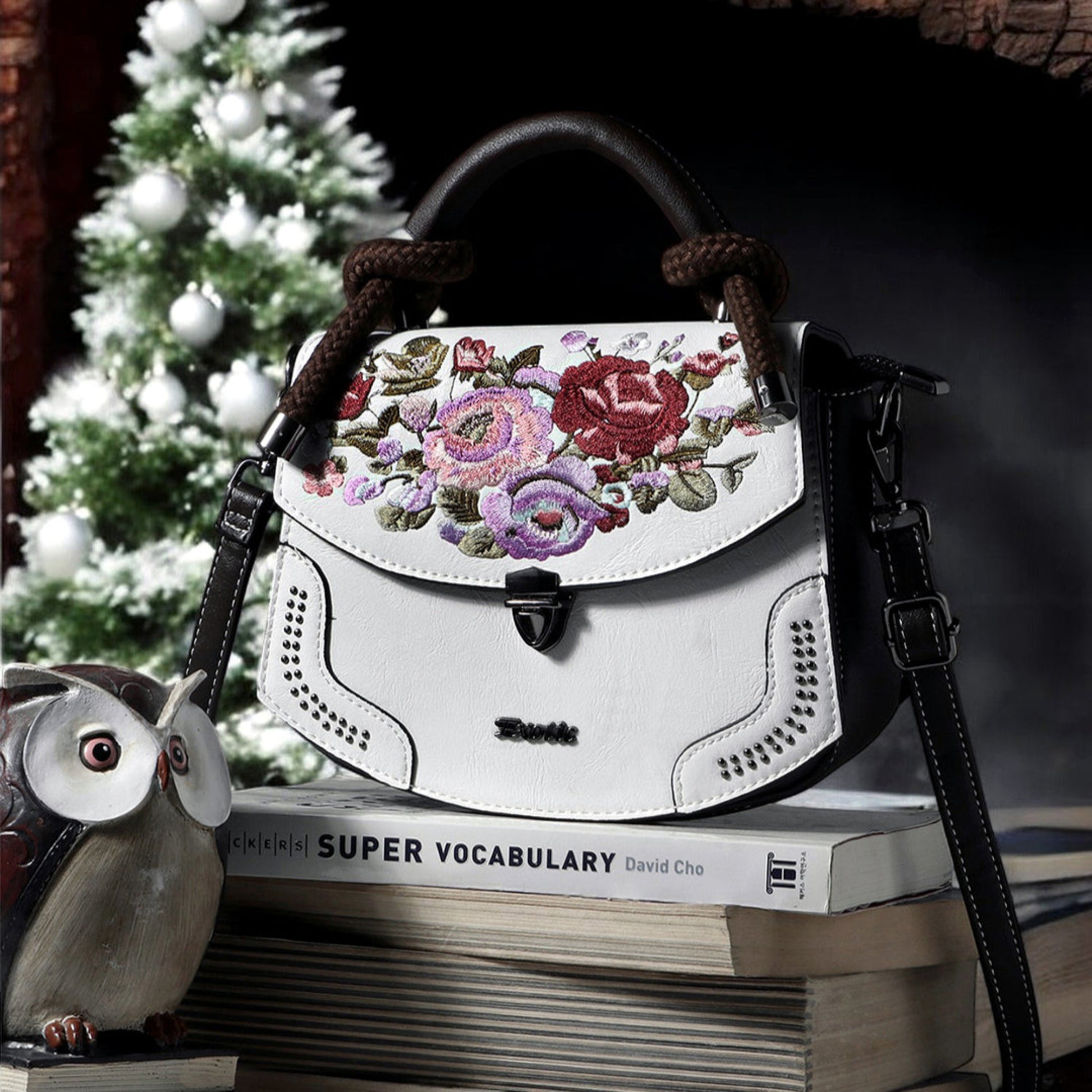 Sling bag White